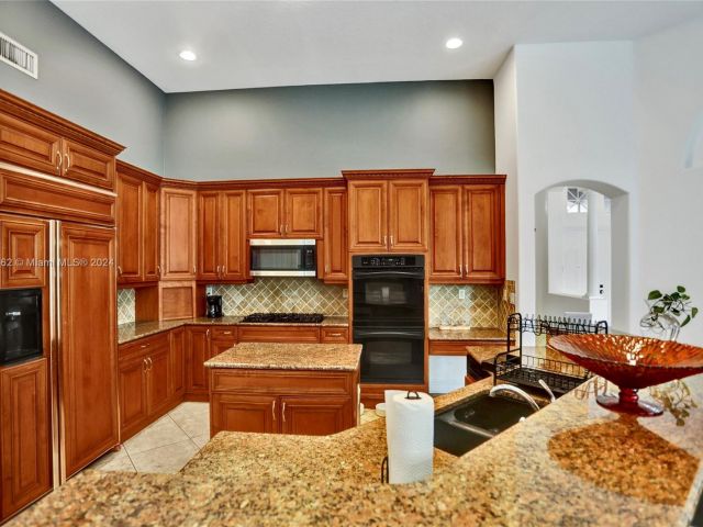 Home for sale at 1261 NW 137th Ave - photo 5454510