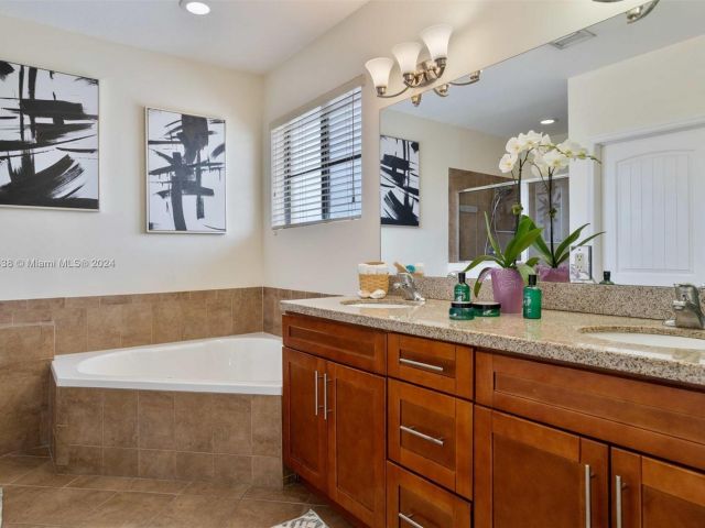 Home for sale at 13376 SW 268th Ter - photo 5451690