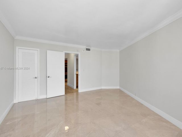 Apartment for rent  Unit #B1203 - photo 5462371