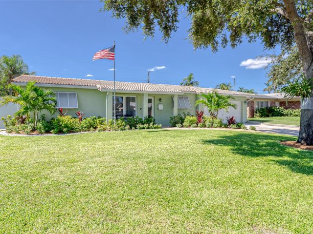 Home for sale at 5361 NE 17 Terrace - photo 5454254