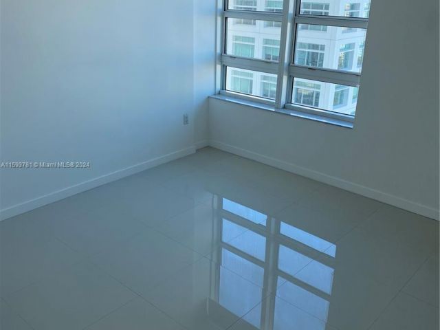 Apartment for rent  Unit #3208 - photo 5456550