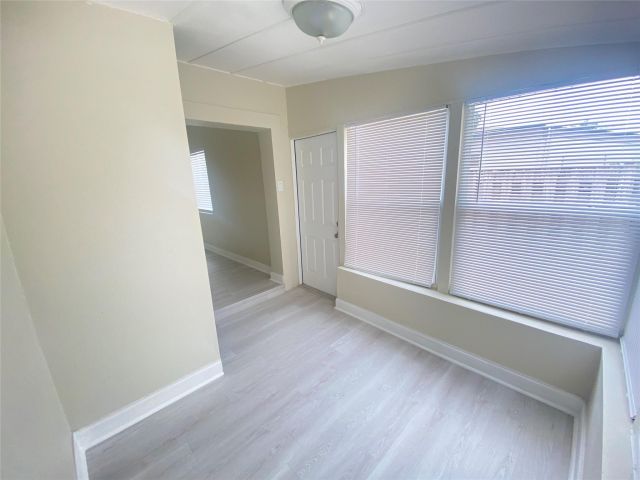 Home for rent at 1645 NE 16th Ave - photo 5457157