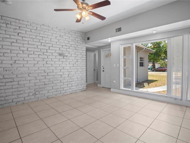 Home for sale at 281 NW 104th St - photo 5457646