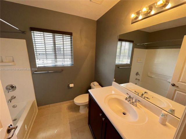 Home for rent at 14110 SW 275th St - photo 5458056