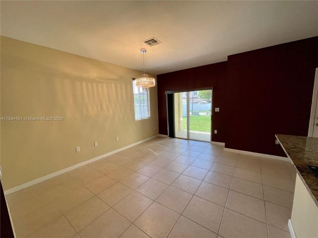 Home for rent at 14110 SW 275th St - photo 5458065