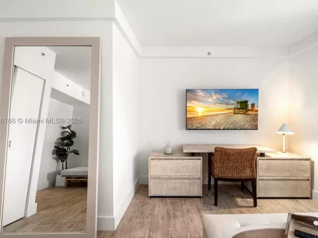 2-bedroom condo for rent in Miami Beach -  - MondialRealty