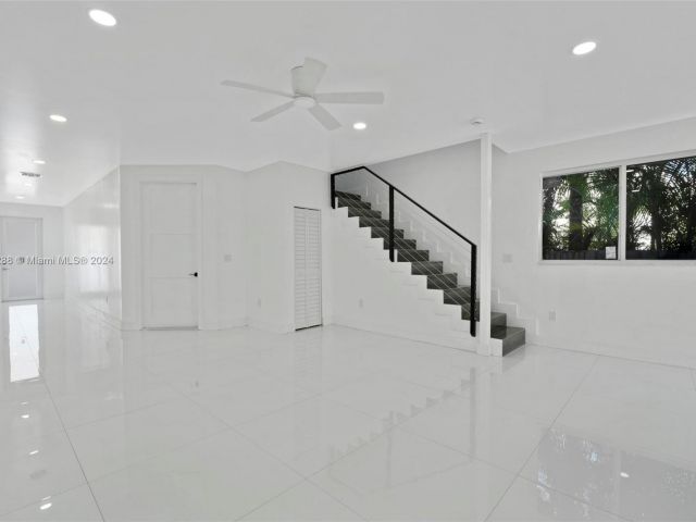 Home for sale at 1215 W Las Olas Blvd 1215 - photo 5459969