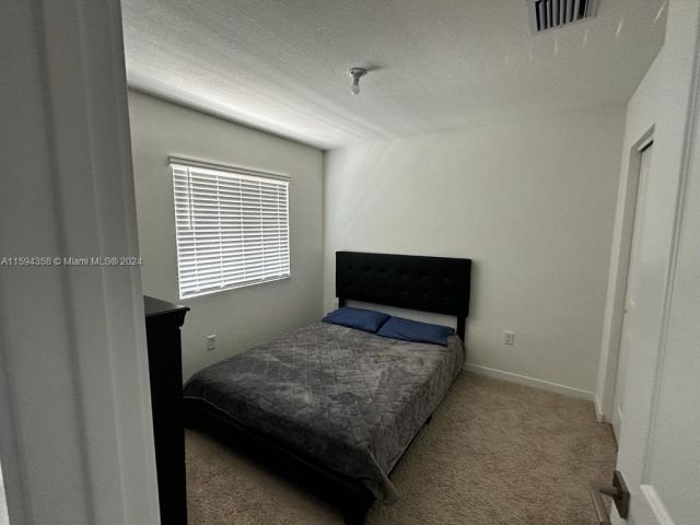 Home for rent at 2459 SE 11th St 2459 - photo 5466028