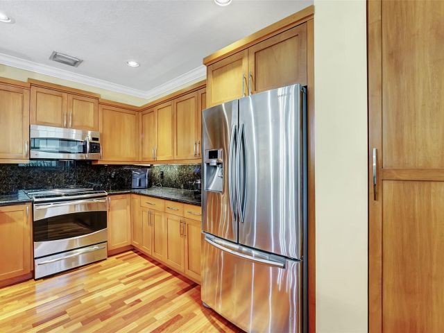 Home for sale at 1508 SW 23RD ST 1508 - photo 5460848
