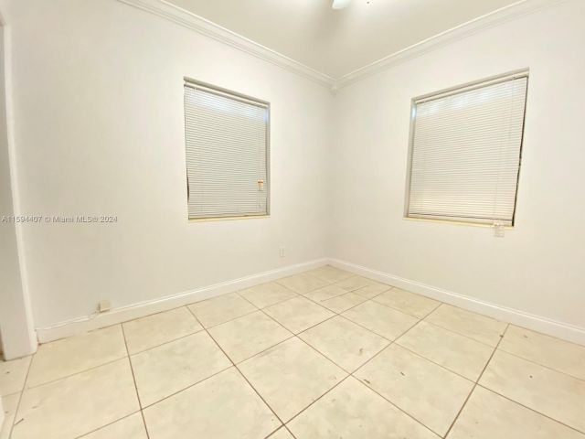 Home for rent at 1190 NE 145th St 0 - photo 5460504