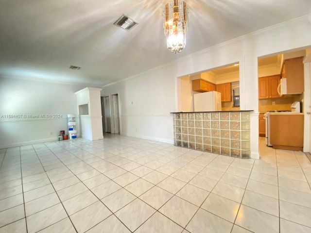 Home for rent at 1190 NE 145th St 0 - photo 5460516