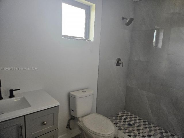 Home for rent at 3141 NW 75th St 1 - photo 5461494