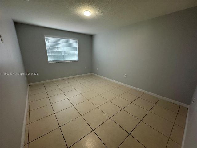 Home for rent at 16269 SW 58th Ter - photo 5467460