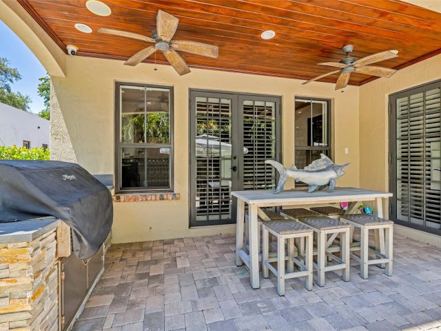 Home for sale at 1014 N Rio Vista Blvd - photo 5464070