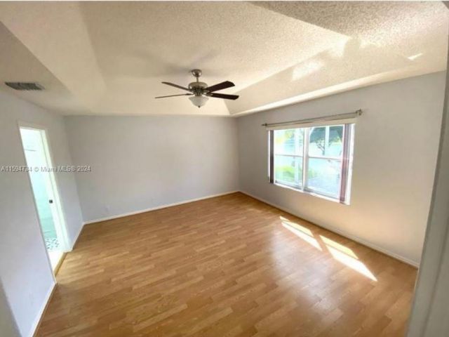 Home for rent at 13285 NW 19th St 13285 - photo 5464633