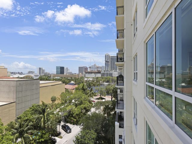 Apartment for sale  Unit #813n - photo 5468925