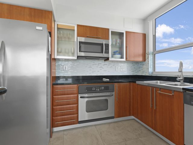 Apartment for sale  Unit #813n - photo 5468935