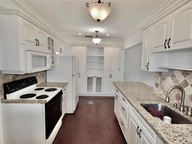 Home for sale at 9451 SW 79th St - photo 5468765