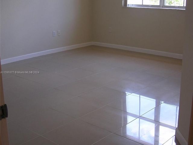 Home for rent at 11373 SW 137 PSGE - photo 5468552