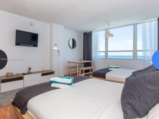 Apartment for sale  Unit #1735 - photo 5853638