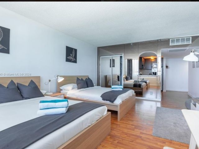 Apartment for sale  Unit #1735 - photo 5853640