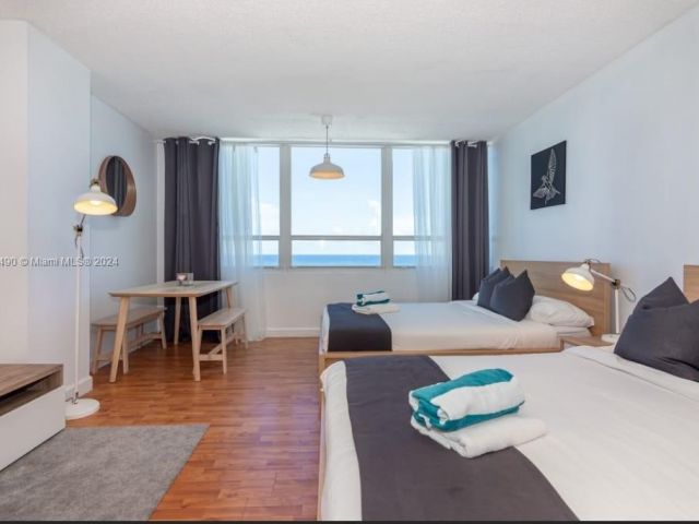 Apartment for sale  Unit #1735 - photo 5853642