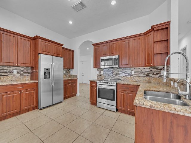 Home for sale at 27702 SW 152nd Ct - photo 5466819