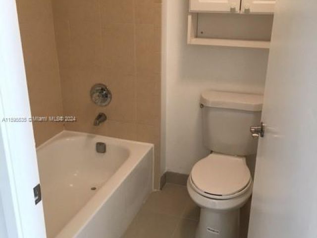 Apartment for rent  Unit #1803 - photo 5468642