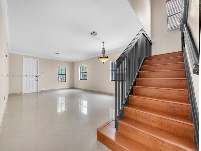 Home for sale at 11212 SW 243rd Ter - photo 5478547