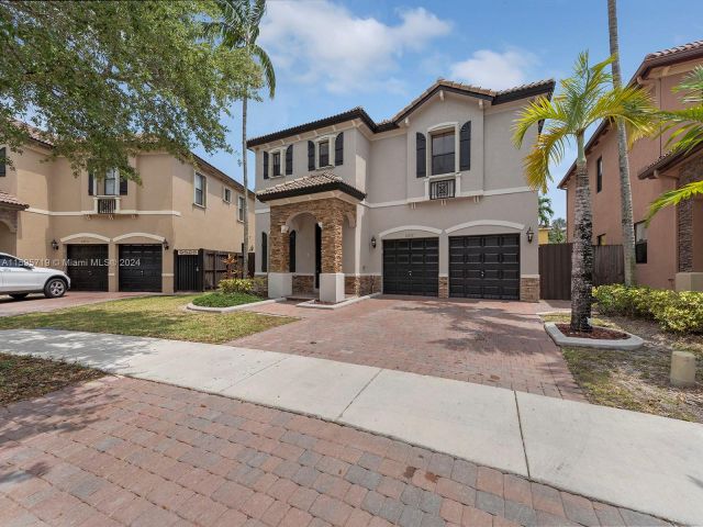 Home for sale at 11212 SW 243rd Ter - photo 5478554