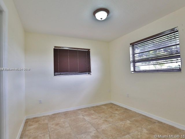 Home for rent at 9100 SW 73rd St 0 - photo 5480042