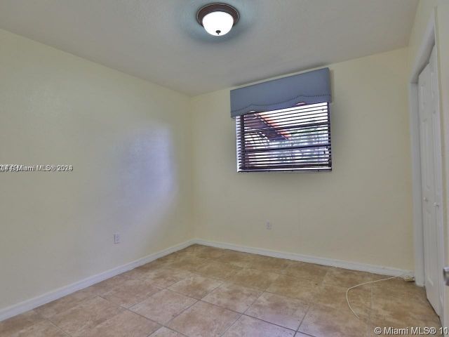 Home for rent at 9100 SW 73rd St 0 - photo 5480053