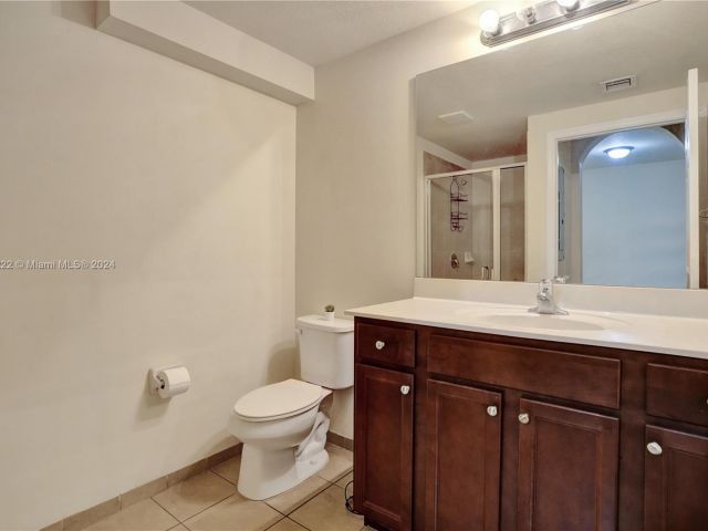 Home for sale at 9461 SW 172nd Ave 9461 - photo 5480408