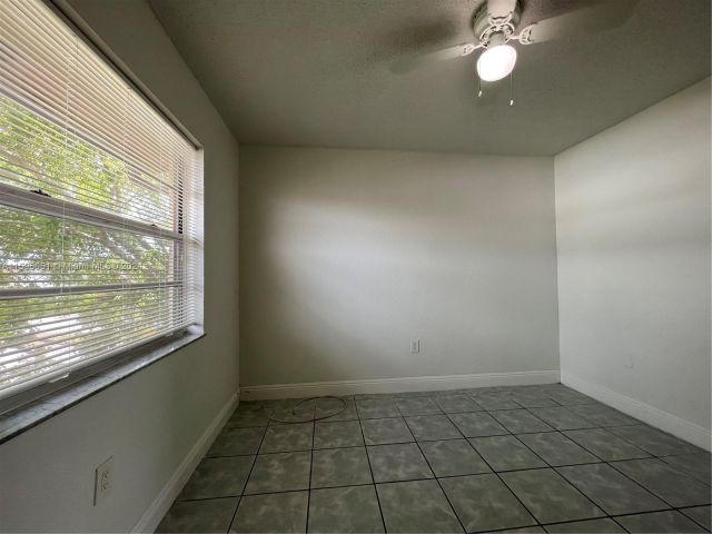 Home for rent at 15260 SW 80th St 15 - photo 5470459