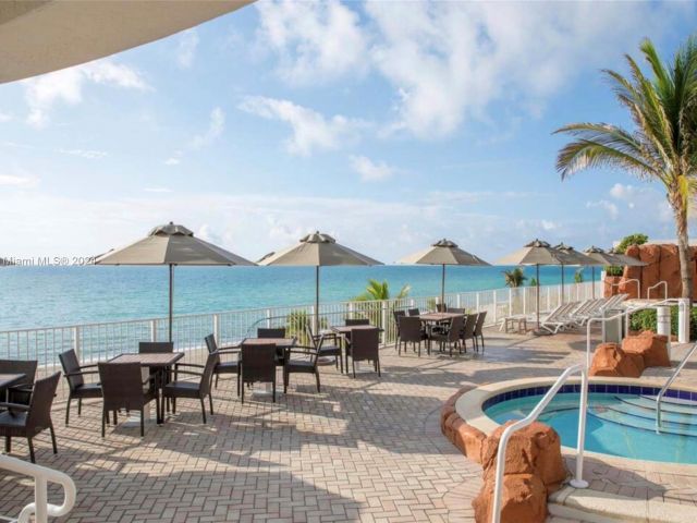 condo for sale in Sunny Isles Beach - 18001 Collins Ave 1710 - MondialRealty