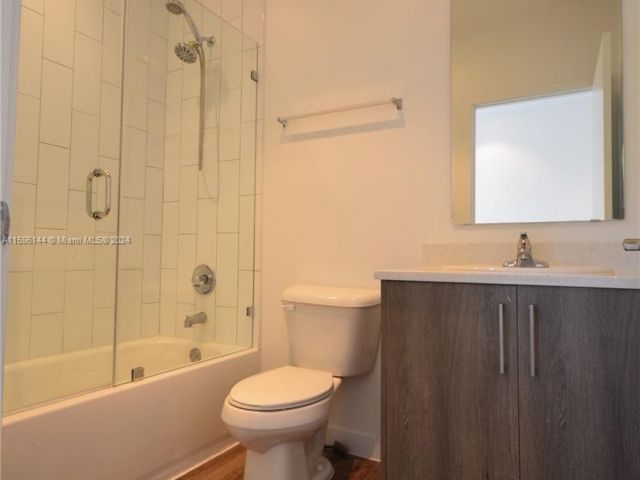Home for rent at 170 NW 158th St 4 - photo 5470601
