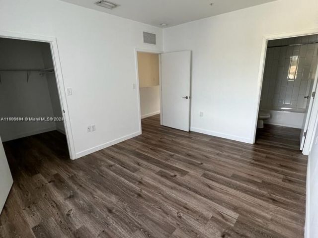 Home for rent at 170 NW 158th St 4 - photo 5470606