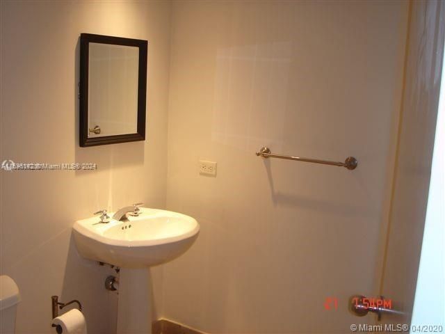 Apartment for rent  Unit #1108 - photo 5473212