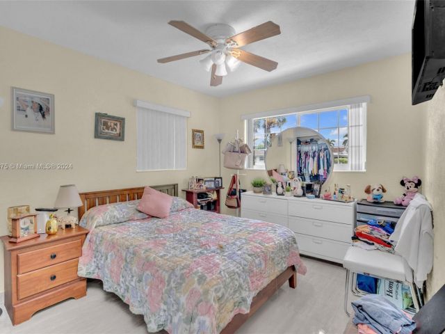 Home for sale at 1631 NW 175th Ter - photo 5487768