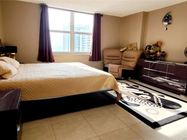 Apartment for rent  Unit #12N - photo 5477822