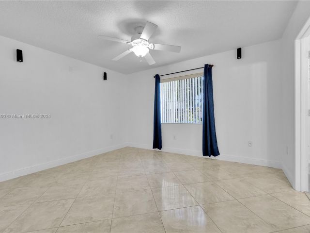 Home for rent at 15244 SW 171st St 0 - photo 5471086