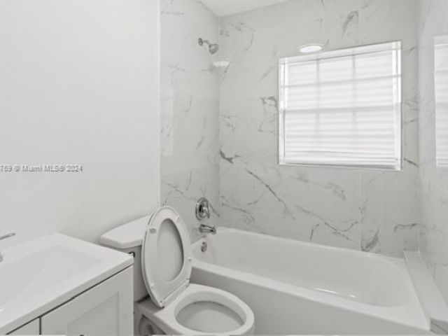 Home for sale at 18830 NW 48th Ct - photo 5486189