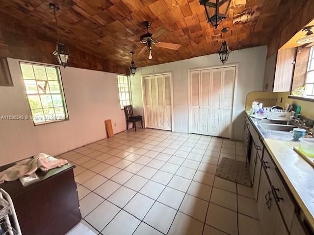 Home for sale at 2525 SW 29th Ave - photo 5475001