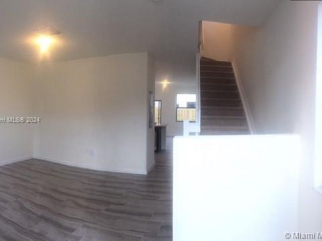 Home for rent at 11495 SW 248th Ln 0 - photo 5474501