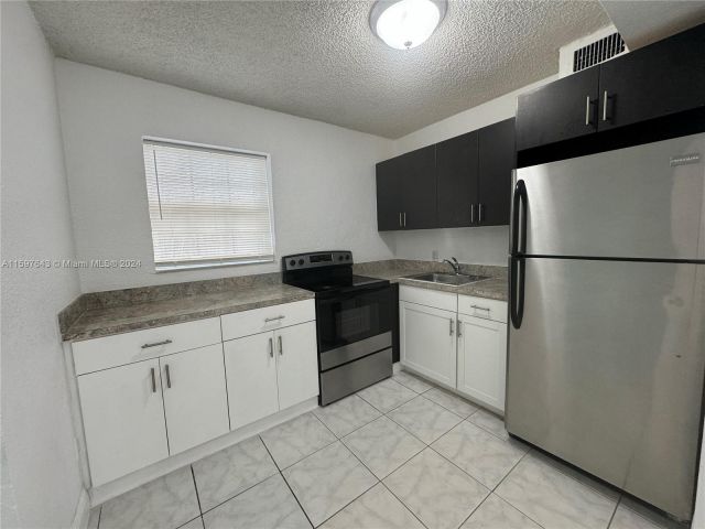 Home for rent at  - photo 5498500