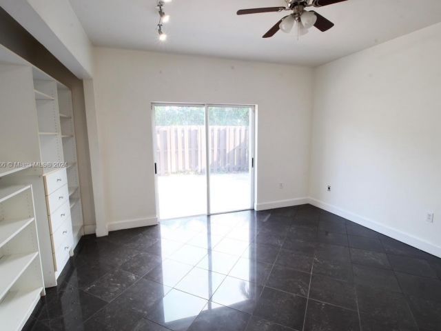 Home for rent at 11264 NW 58th Ter - photo 5475153