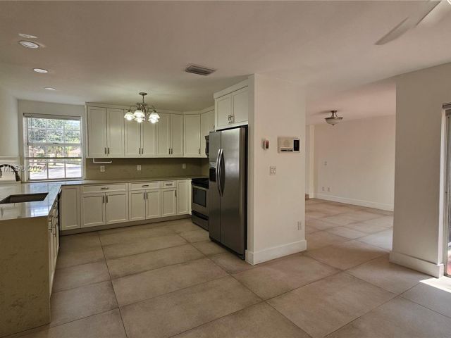 Home for rent at 15856 SW 112th Ter - photo 5486573