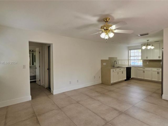 Home for rent at 15856 SW 112th Ter - photo 5486577