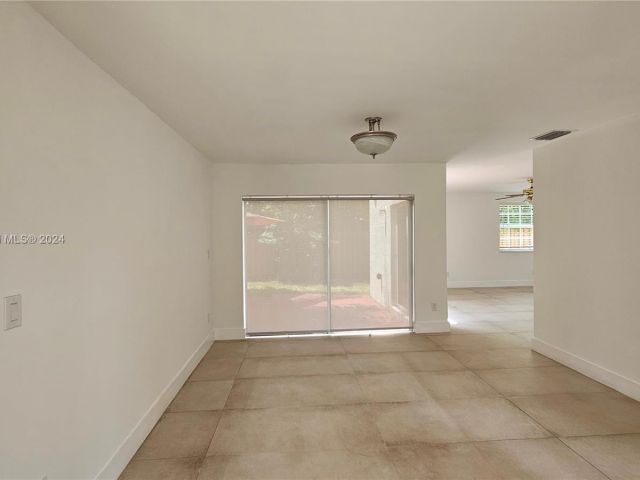 Home for rent at 15856 SW 112th Ter - photo 5486580