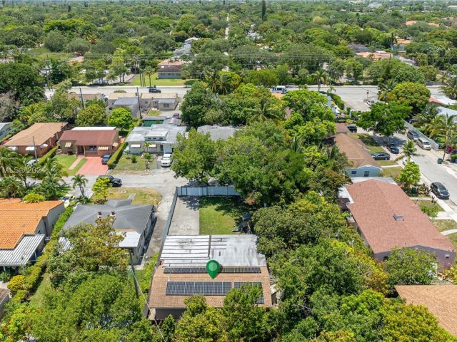 Home for sale at 10851 NE 2nd Ct - photo 5474804